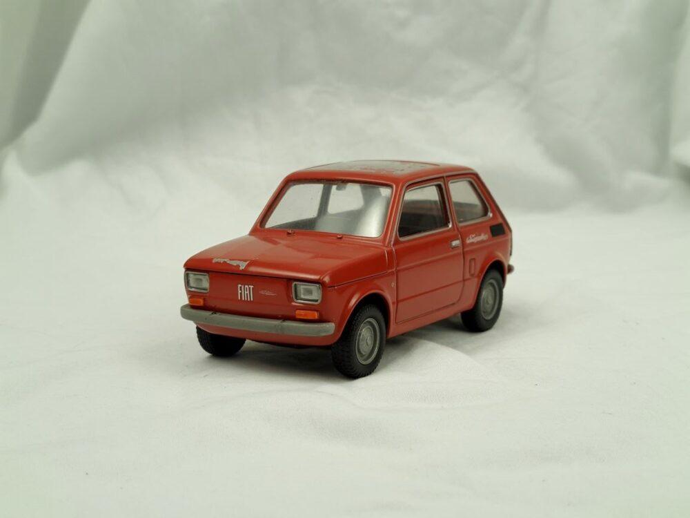 Miniaturowy Fiat 126p