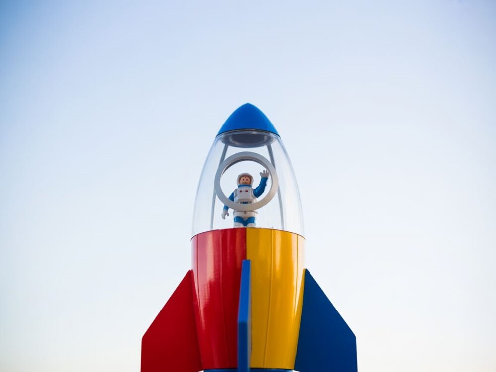 nowoczesna rakieta kosmiczna