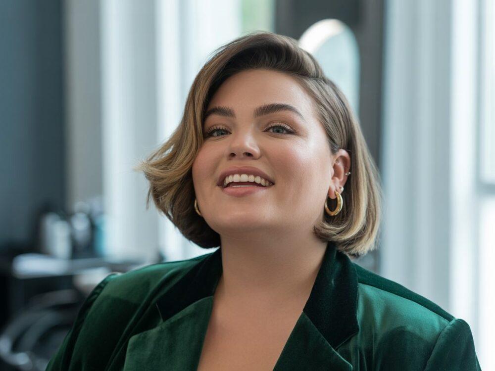 stylowe uczesanie dla plus size